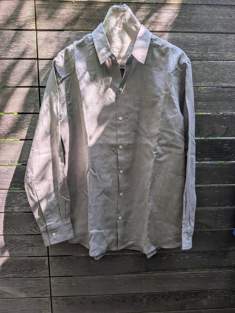 Long Sleeve Button Up in grey linen