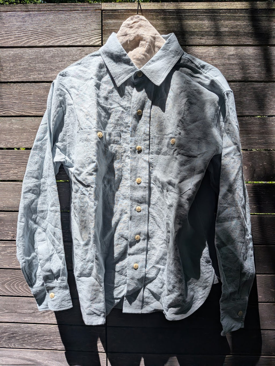 Overshirt in sky blue linen