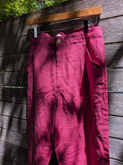Single-pleat Pant in Raspberry Linen