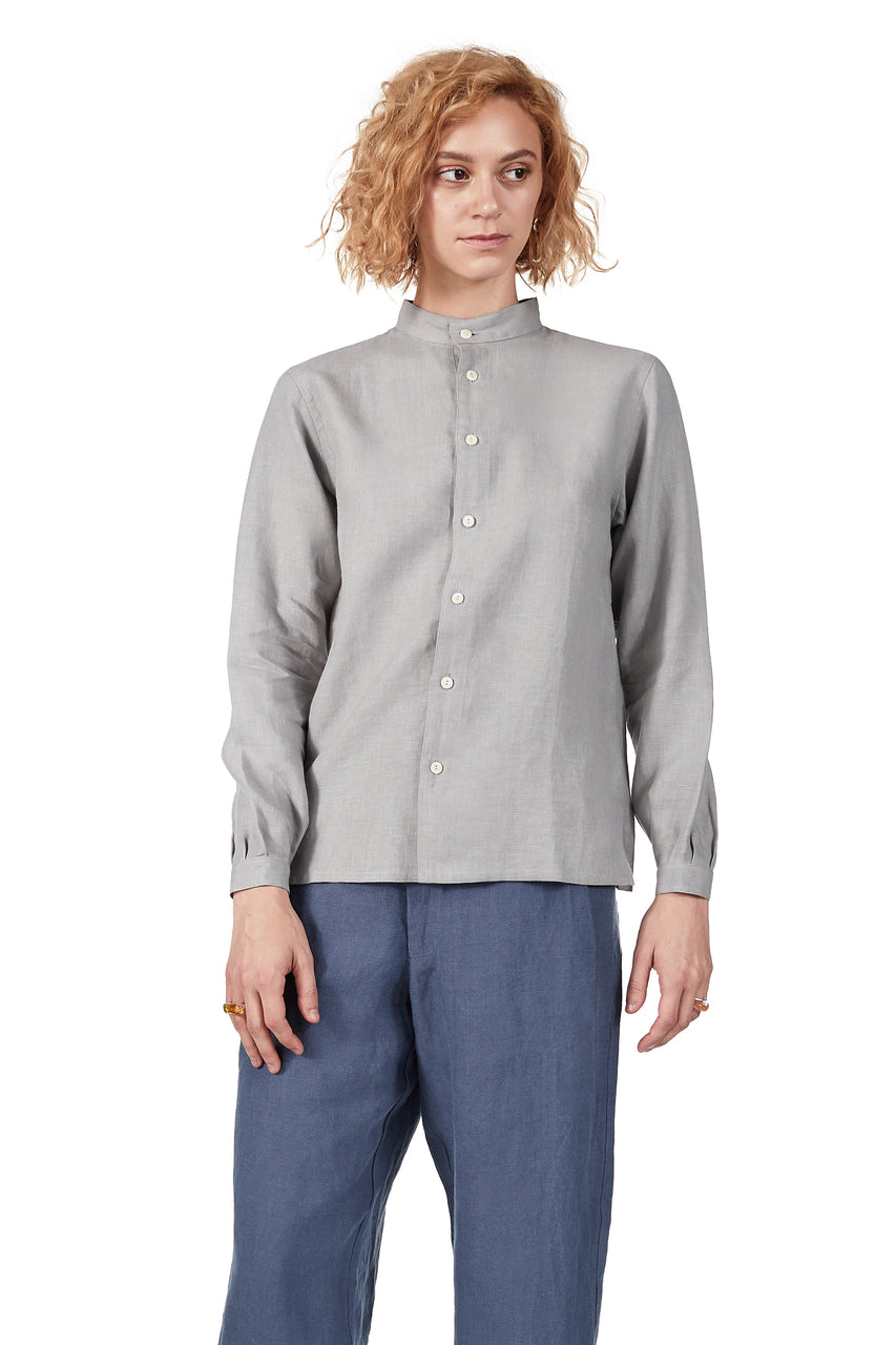 Classic Monk Shirt in Fog Linen